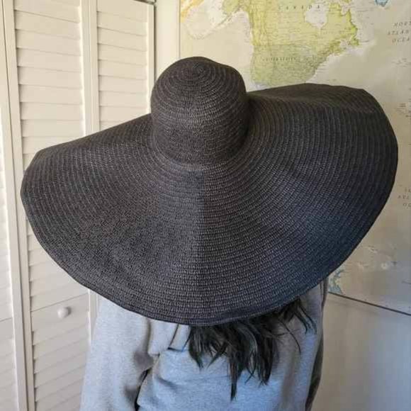 Oversized Black Beach Straw Large Wide Brim Visor Handmade Hat Size 5-7 1/4 - Picture 2 of 11